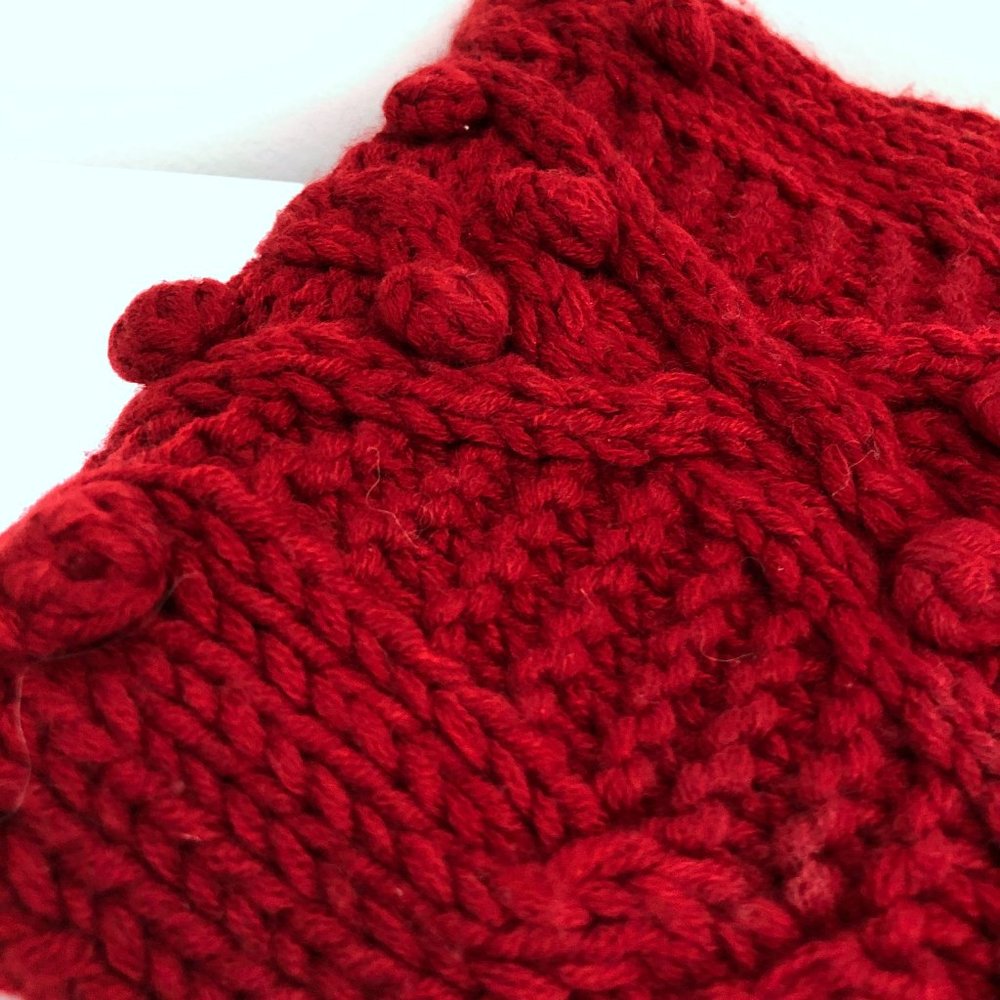 EUC - Red Cable Knit Scarf w/Popcorn Knot Detail - Picture 3 of 4